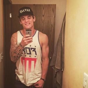 Meet your Posher, Malaky